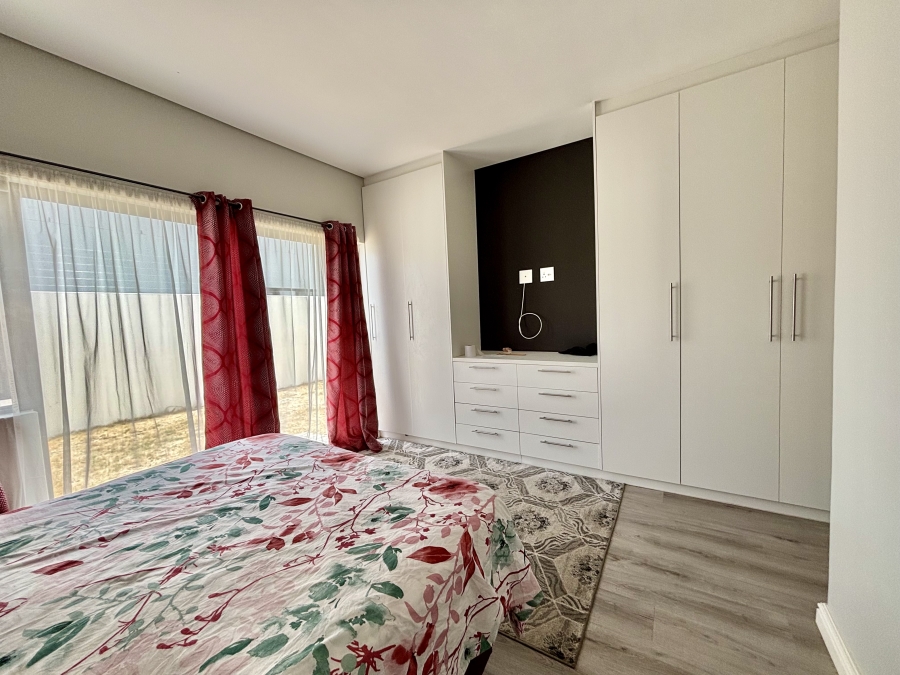 3 Bedroom Property for Sale in Sandown Western Cape